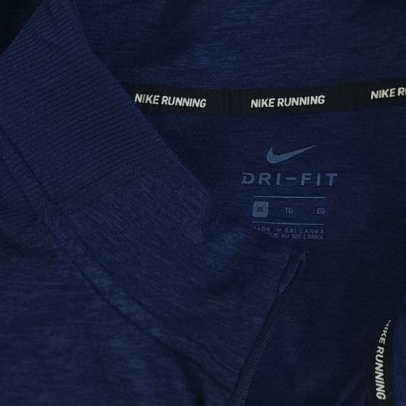 NIKE Dri Fit Mens XL 1/4 Zip Loose Running L/S Shirt Dark Blue Reflective Stripe - Picture 7 of 8